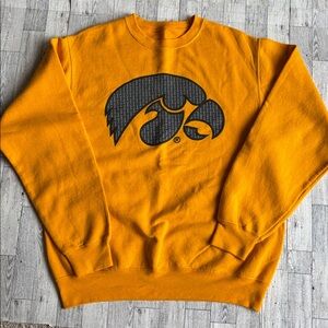 Vintage‎ Iowa Hawkeyes Gold tailgate Crewneck Sweatshirt retro women’s large